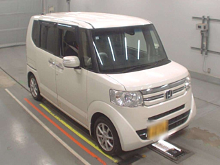 HONDA N BOX 2015
