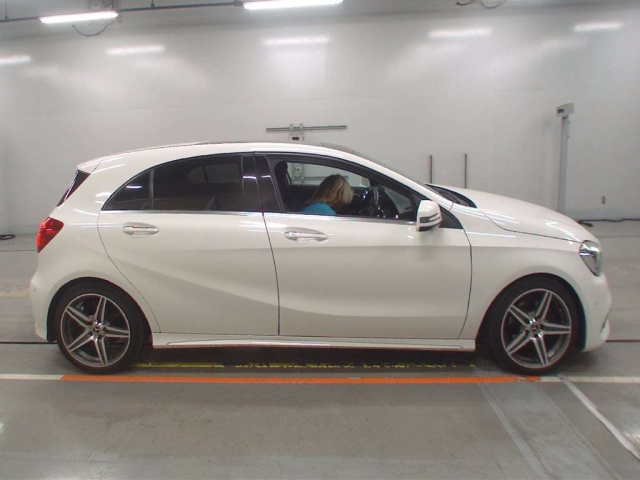 MERCEDES BENZ A CLASS 2018
