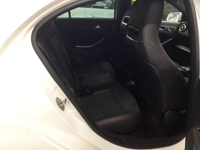 MERCEDES BENZ A CLASS 2018
