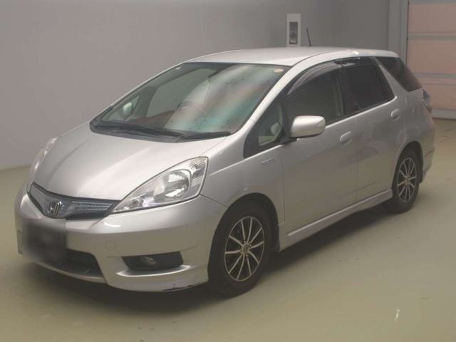 HONDA FIT SHUTTLE 2013