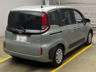 TOYOTA SIENTA 2024