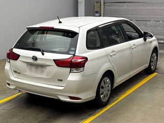 TOYOTA COROLLA FIELDER 2016
