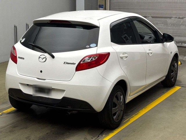 MAZDA DEMIO 2014