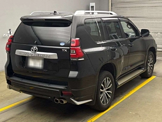 TOYOTA LAND CRUISER PRADO 2017