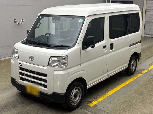 TOYOTA PIXIS VAN 2022