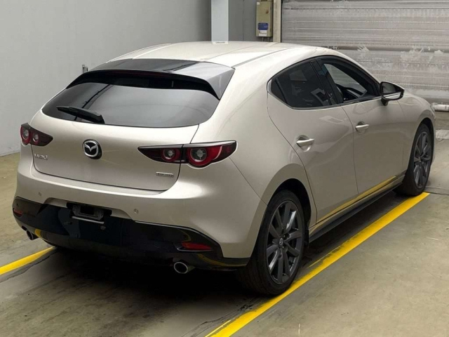 MAZDA MAZDA3 2022