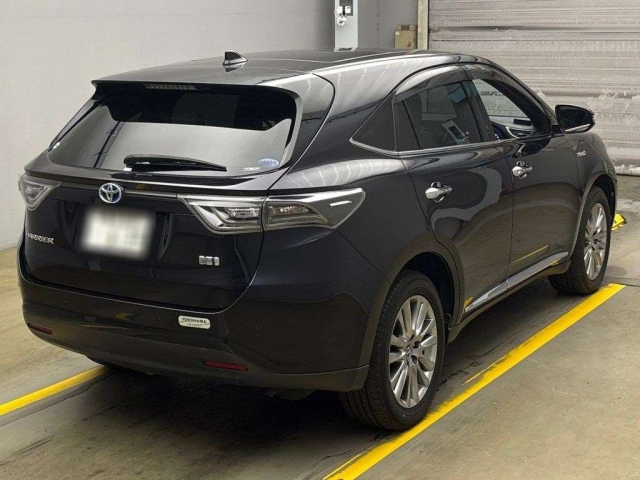 TOYOTA HARRIER 2017