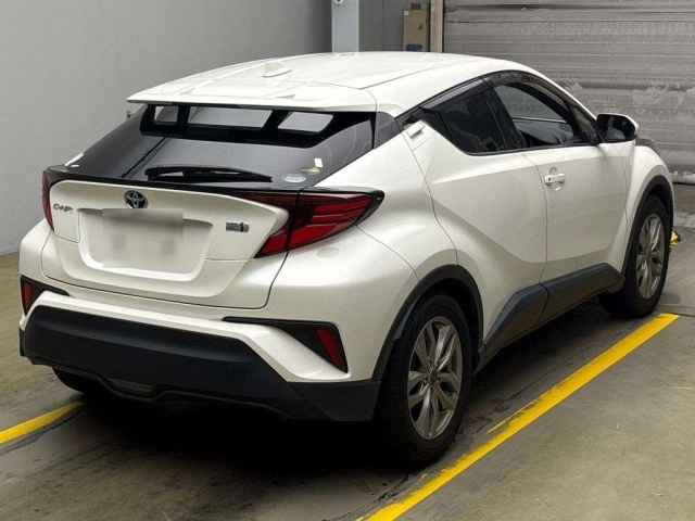 TOYOTA C-HR 2021