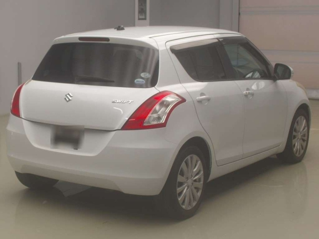 SUZUKI SWIFT 2011