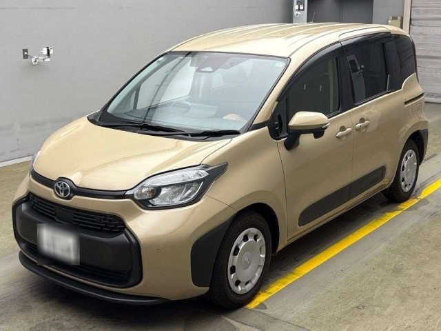 TOYOTA SIENTA 2024