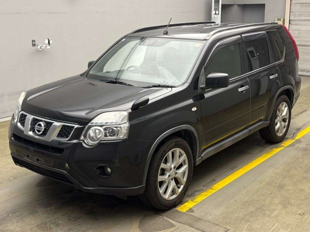 NISSAN X-TRAIL 2013