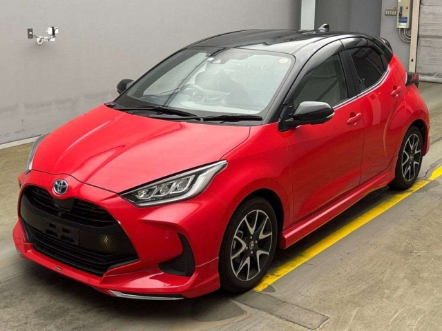 TOYOTA YARIS 2023