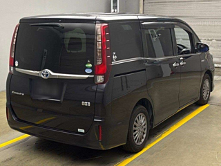 TOYOTA ESQUIRE 2016