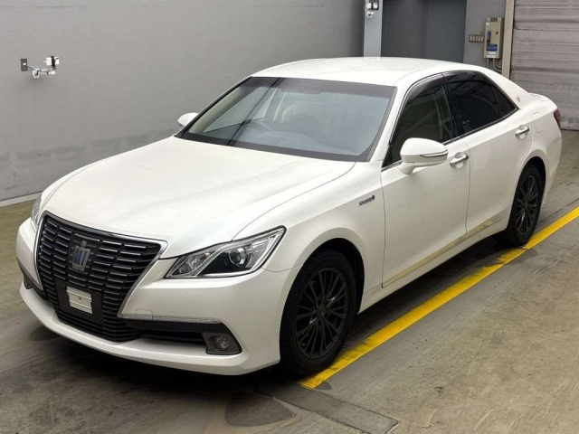 TOYOTA CROWN 2014