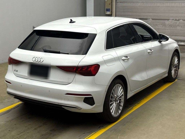 AUDI A3 2023
