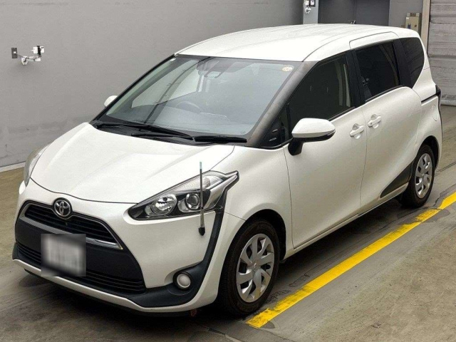 TOYOTA SIENTA 2017