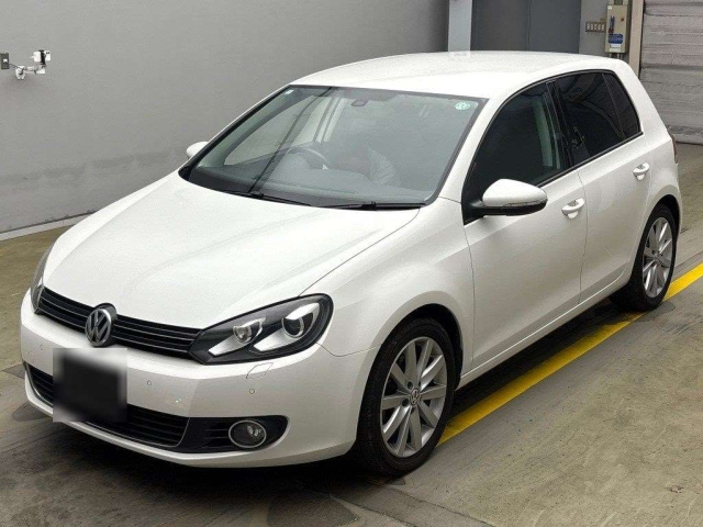 VOLKSWAGEN GOLF 2011