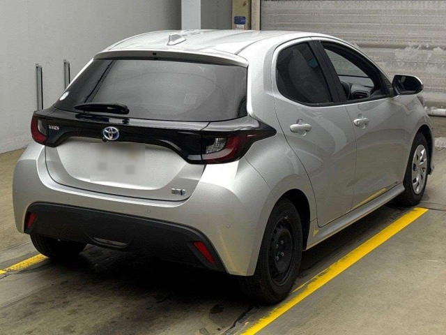 TOYOTA YARIS 2021