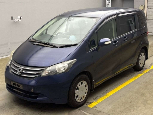 HONDA FREED 2010