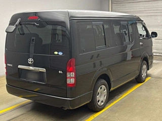 TOYOTA HIACE 2012