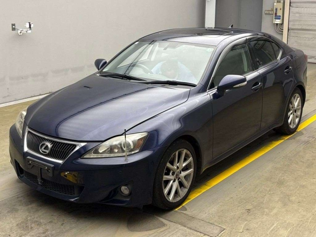 LEXUS IS 2012