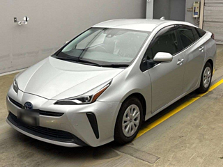 TOYOTA PRIUS 2021