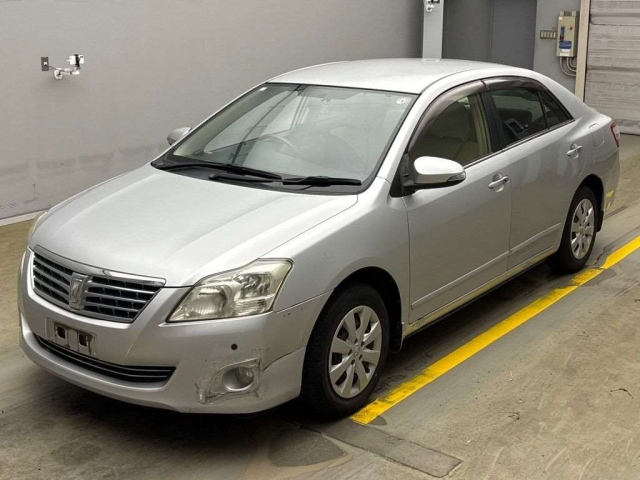 TOYOTA PREMIO 2014