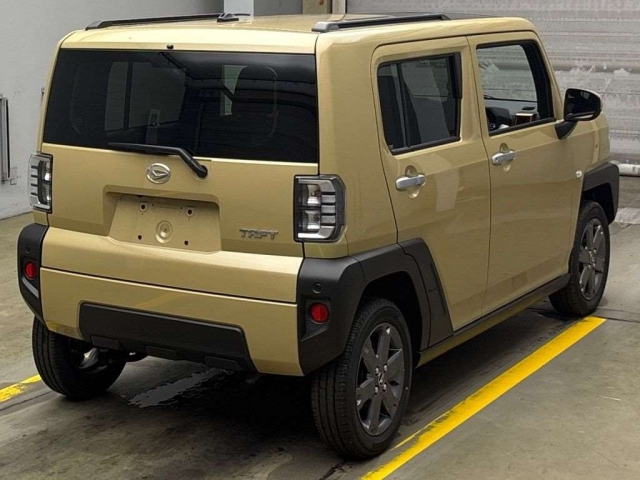 DAIHATSU TAFT 2024