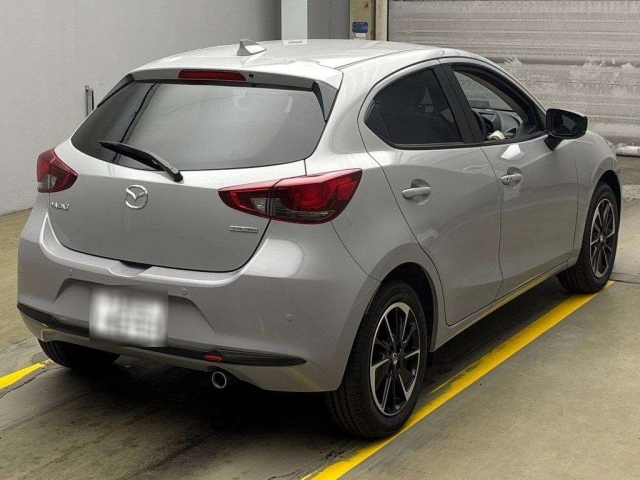MAZDA MAZDA2 2024