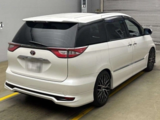 TOYOTA ESTIMA 2017