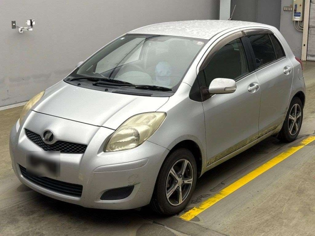 TOYOTA VITZ 2008