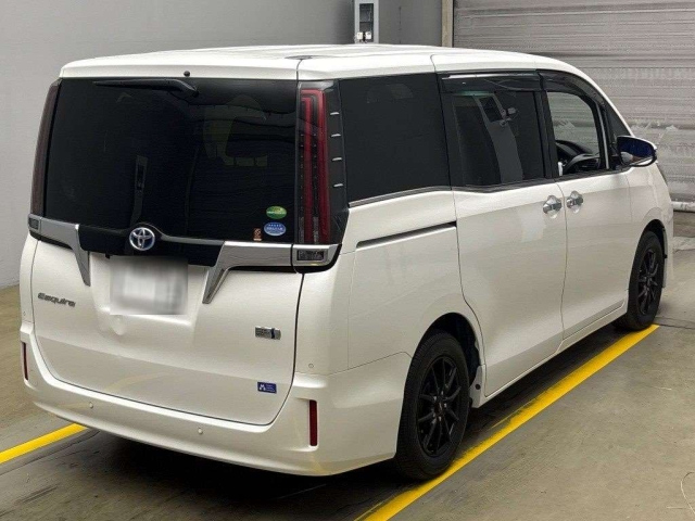 TOYOTA ESQUIRE 2021