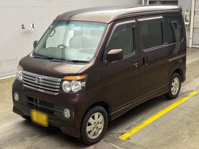 DAIHATSU ATRAI WAGON 2011