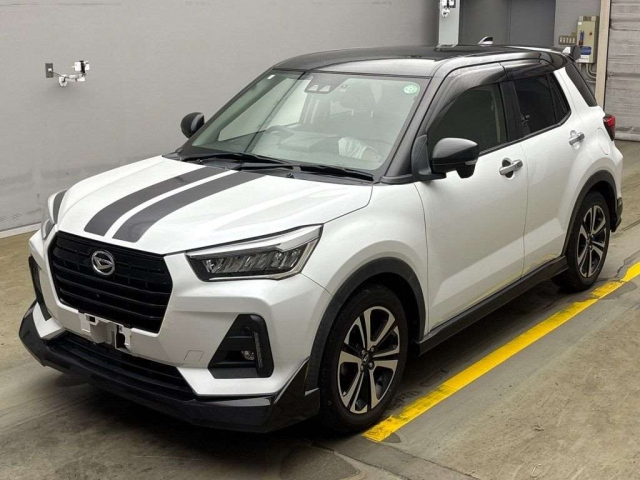 DAIHATSU ROCKY 2020