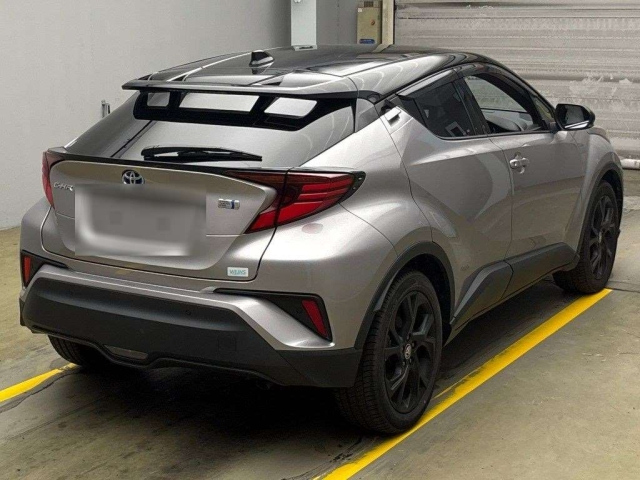 TOYOTA C-HR 2023