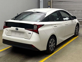 TOYOTA PRIUS 2020