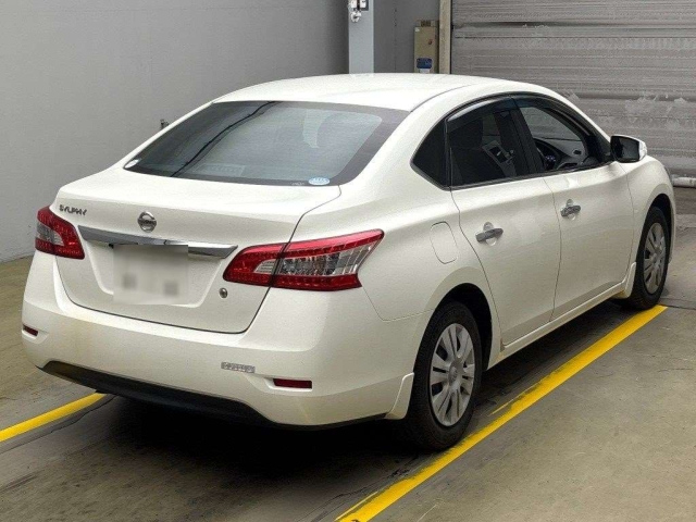 NISSAN SYLPHY 2013