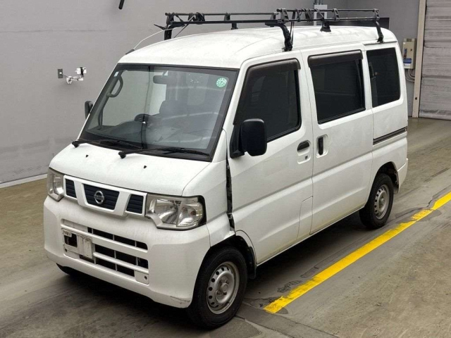 NISSAN CLIPPER VAN 2013