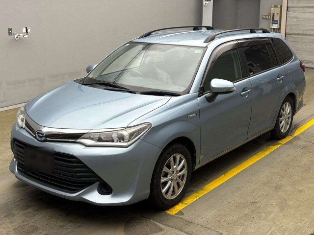 TOYOTA COROLLA FIELDER 2015