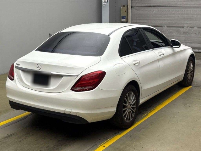 MERCEDES BENZ C CLASS 2016
