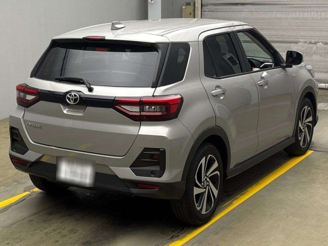 TOYOTA RAIZE 2023