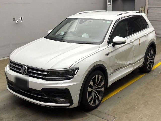 VOLKSWAGEN TIGUAN 2020
