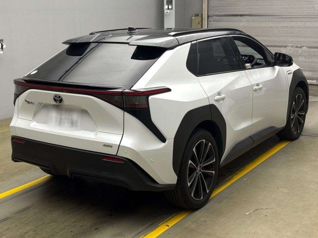 TOYOTA BZ4X 2022