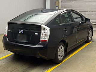TOYOTA PRIUS 2010