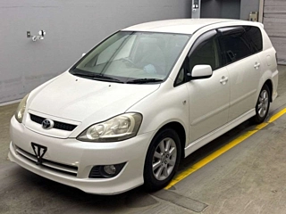 TOYOTA IPSUM 2008