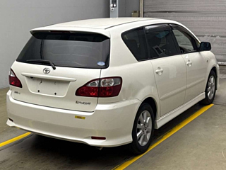 TOYOTA IPSUM 2008