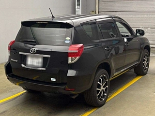 TOYOTA VANGUARD 2010