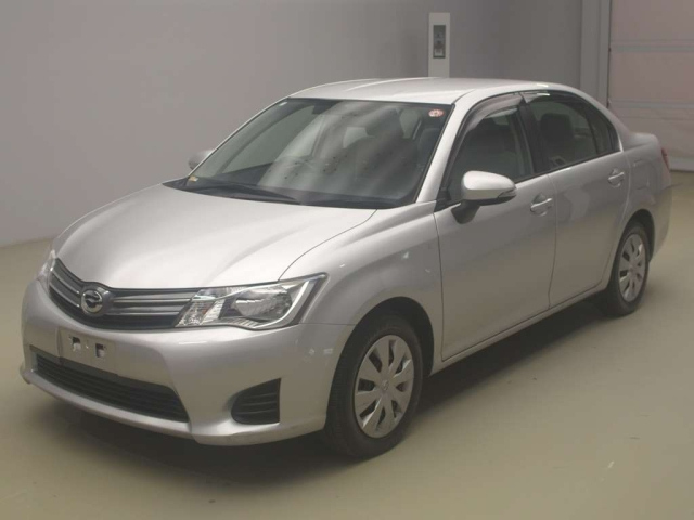 TOYOTA COROLLA AXIO 2013