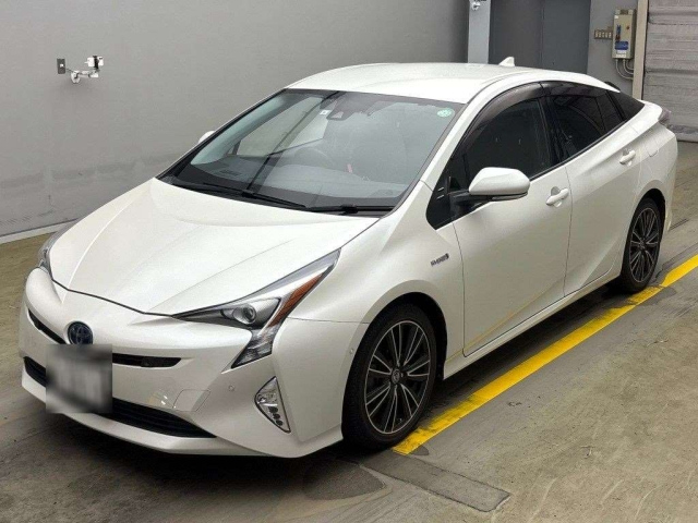 TOYOTA PRIUS 2017