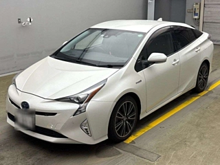 TOYOTA PRIUS 2017